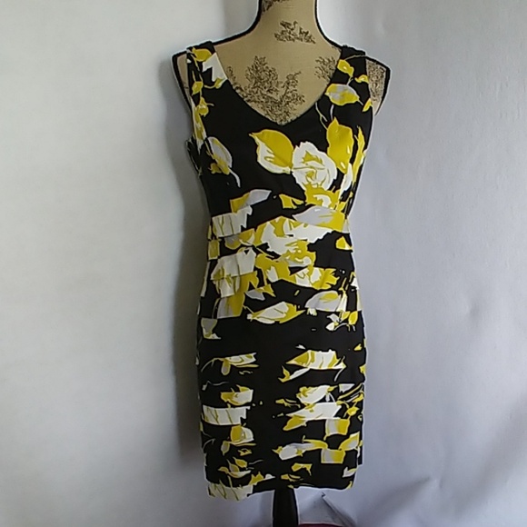 JS Collections Women's Floral Dress - Picture 1 of 6